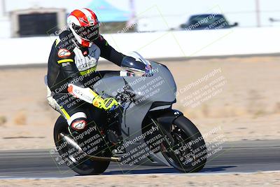 media/Jan-08-2022-SoCal Trackdays (Sat) [[1ec2777125]]/Turn 15 Inside (950am)/